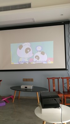 如何评价体验天猫魔屏S2和极米New Z4Air投影仪那个好，优缺点区别是，图文对比评测