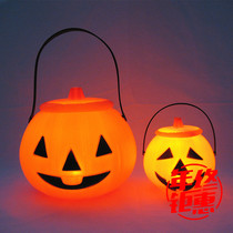Lid glowing Halloween decorative plastic hand-held pumpkin lamp candy jar childrens show prop lamp two