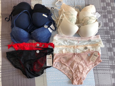 68的內衣舒適好穿，既可愛又性感，穿上後胸型超美。而且折扣活動又超級優惠，一次買了8套，滿滿愛心與強力推薦☺️