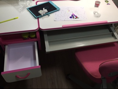 解说亲测入手后浩轩宜家学习桌感受，浩轩宜家学习桌怎么样，最新内幕