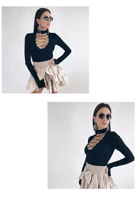 很性感。薄款。领子大。喜欢。