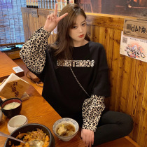 Spring and autumn splicing fake two BAO WEN weaters womens Korean version 100 hitch fashion lazy wind loose long sleeves Insuru blouses