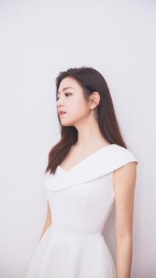 网购了这么多年，这是我第一次这么认真的对待。我怀着忐忑的心情拿着手机盯着屏幕，迟迟不敢下手。我怕我一旦说出来，老板会觉得我在拍马屁，是不是想为了那几块钱的红包，又怕我的评价会误导后来的网友。为了写这次评价，我鼓起勇气喝了3瓶啤酒才有信心。记得第一次喝酒还是对初恋表白的那天，今天又是同样的心情，拼了，为了不辜负老板对我的期望，我一定会客观，公正，如实的写下自己的评价：这是我这开心的一次网购，谢谢！！！