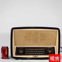 In 1950 British antique record player old-fashioned electronic tube radio second-hand gallbladder function normalized 8-strap Bluetooth
