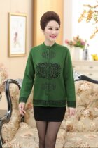 Granny autumn winter clothing short sweater coat 40 years old 50 middle-aged womens fashion new knitted cardigan top