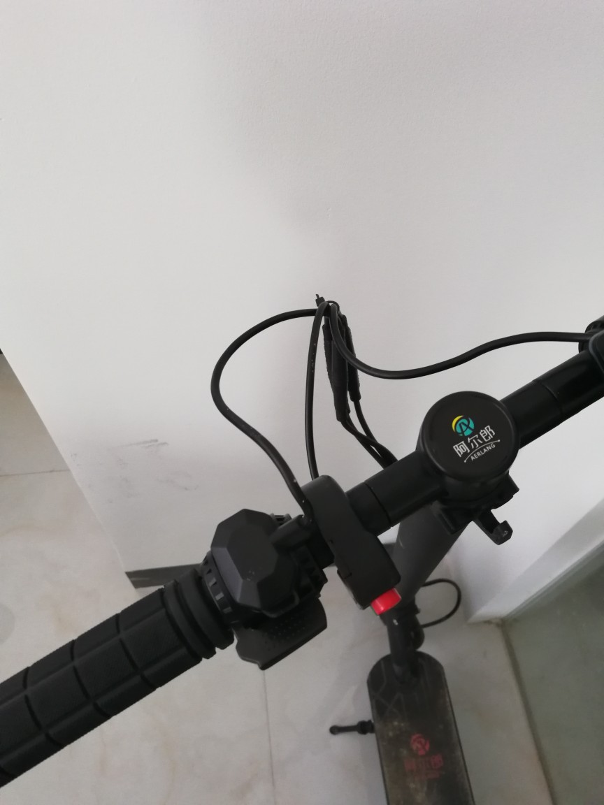 欧力星电动滑板车使用的靠谱?