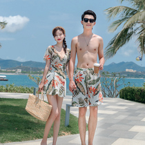 Couples new one-piece swimsuit womens skirt style conservative thin Belly Belly seaside resort mens beach pants hot spring swimsuit