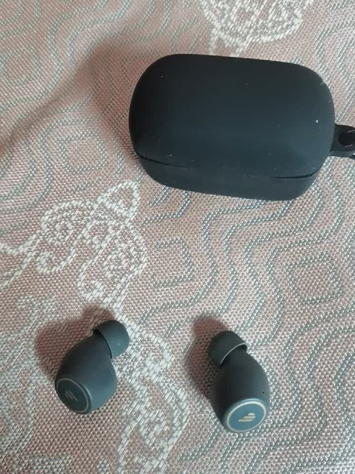 漫步者w2蓝牙耳机质量怎样？优缺点评测质量好吗？