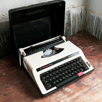 The Italian Rover Machinery English Typer 1980s retro collection of paleo birth day normally used