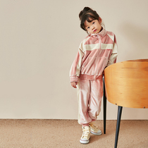 Pear small leisure girl 2021 autumn and winter new children Han velvet sports leisure jacket trousers two-piece set