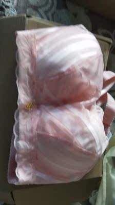 尺码标准颜色款式都是我想要的很满意的一次购物呢!会继续关注。 尺码标准颜色款式都是我想要的很满意的一次购物呢!会继续关注。