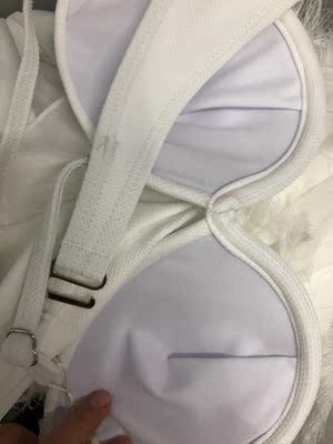 原本想退的，看到这种状况，想想还是算了， 都没咋退过货的人，心真软