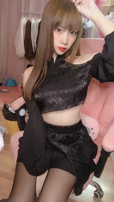 今天刚好染了头发，配这一身相当帅气(｡･｀&omega;&acute;･｡)