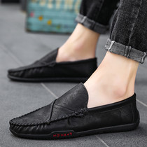 Lazy casual leather shoes 2022 new trend Korean version of the Bait summer one foot pedaling Yinglun spring bean shoes men