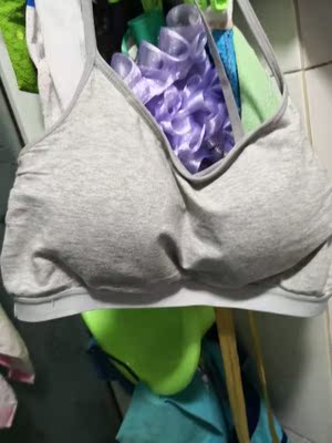 回购的，很喜欢这款文胸穿着特别舒服，纯棉的怎么洗都不变形