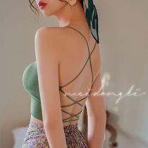 Large open back breast cross-clustered chest and cranking with hollow vest sexy girl with chest mat underwear