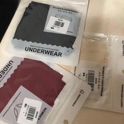 样式挺好 才开始穿会有点不舒服 样式挺好 才开始穿会有点不舒服