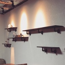 Wall rack retro wall solid wood partition wall hanging one word shelf wrought iron bookshelf wall water pipe decoration rack