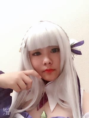 按照客服推荐尺寸买的对我来说有点大了胸太不争气支不起来客服很好呀包装也不错仅试妆一次衣服全新出了鞋子38码220出了有没有想收去的小可爱塞礼物🎁假毛自己修剪过了如图拉低评论区颜值致歉orz