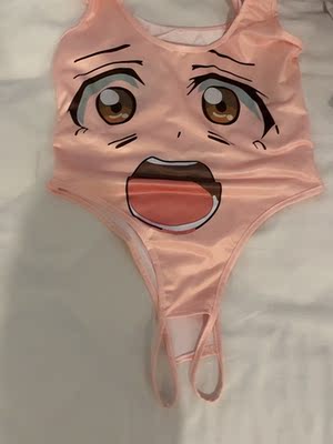 说不是开裆 结果收到是这样的。不过不得不说这个开裆挺新颖的 第一次见这么开的。也不错 说不是开裆 结果收到是这样的。不过不得不说这个开裆挺新颖的 第一次见这么开的。也不错