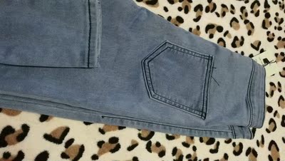 裤子超级舒服，买过他家一次衣服就种草了 一开始还觉得性价比不高  收到货才发现  真的是物超所值   面料舒服   弹性超级大  666