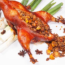 (Shanghai specialty) gourmet brand eight treasure duck 800g a whole duck sauce duck cooked food wine dishes gourmet roast duck