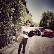 Im Capricorn Loose cotton white shirt Medium sleeves dont show fat blouse