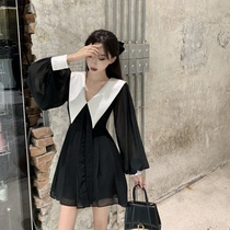 French large v-neck long-sleeved dress female 2021 autumn new Korean temperament age-reducing waist slimming tea break skirt