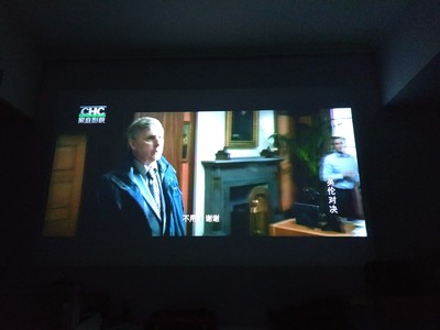 【揭秘】亲身体验坚果C7微型投影仪怎么样，【求助】是否真的好用