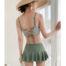 South Koreas new sexy split skirt conservative bikini size chest gathered to cover the belly thin hot spring swimsuit women