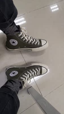 非常不错，第一双70s,来不及验了，果断上脚！！ 朋友推荐的店，鞋子也无瑕疵，应该是正品无疑！