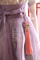 Hanbok pendant is long and short