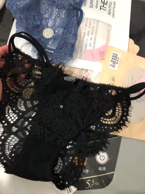 这一款好看，舒适，之前买了紫色，也很不错