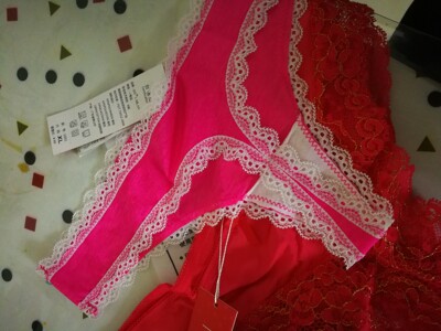 这个挺好的，面料很舒服比例亲肤