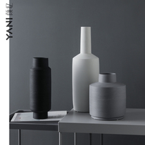 Nordic vase model room ornaments Dried flowers hand-made brushed plain burning ceramic ornaments black and white flower arrangement Zen decoration