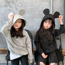 Childrens womens clothing autumn clothes foreign air 140 girls Lianhood jacket jacket 2020 Autumn loaded with new foreign air rabbit ears