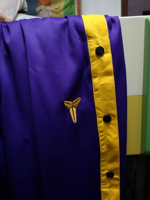 L码有点长，如有M码就合适，平时穿M码裤子