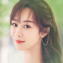 Ear clip Yang Zilins school with advanced earrings female S925 sterling silver temperament ear clip integrated ear bone nail