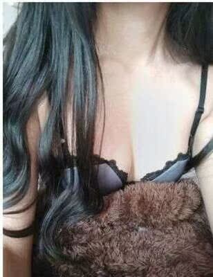 连续用了几天，包装不怎么好看，不刺激，非常柔和使用在大腿内侧，用的时间比较短，还没有看到效果，使用很滋润也很容易吸收，没有刺激的用着很放心，为了自己的幸福生活会坚持使用的，怎么也得得到我满意的效果，效果好一定会回购的。