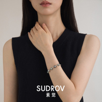 New 2021 niche design seawater pearl bracelet feminine light luxury wrist accessories