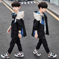 Boys spring and autumn jackets 2021 new boys foreign-style jackets and tops in the big childrens windbreaker autumn Korean version of the tide