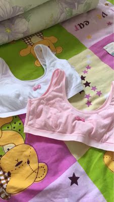 宝贝质量不错！上身不错