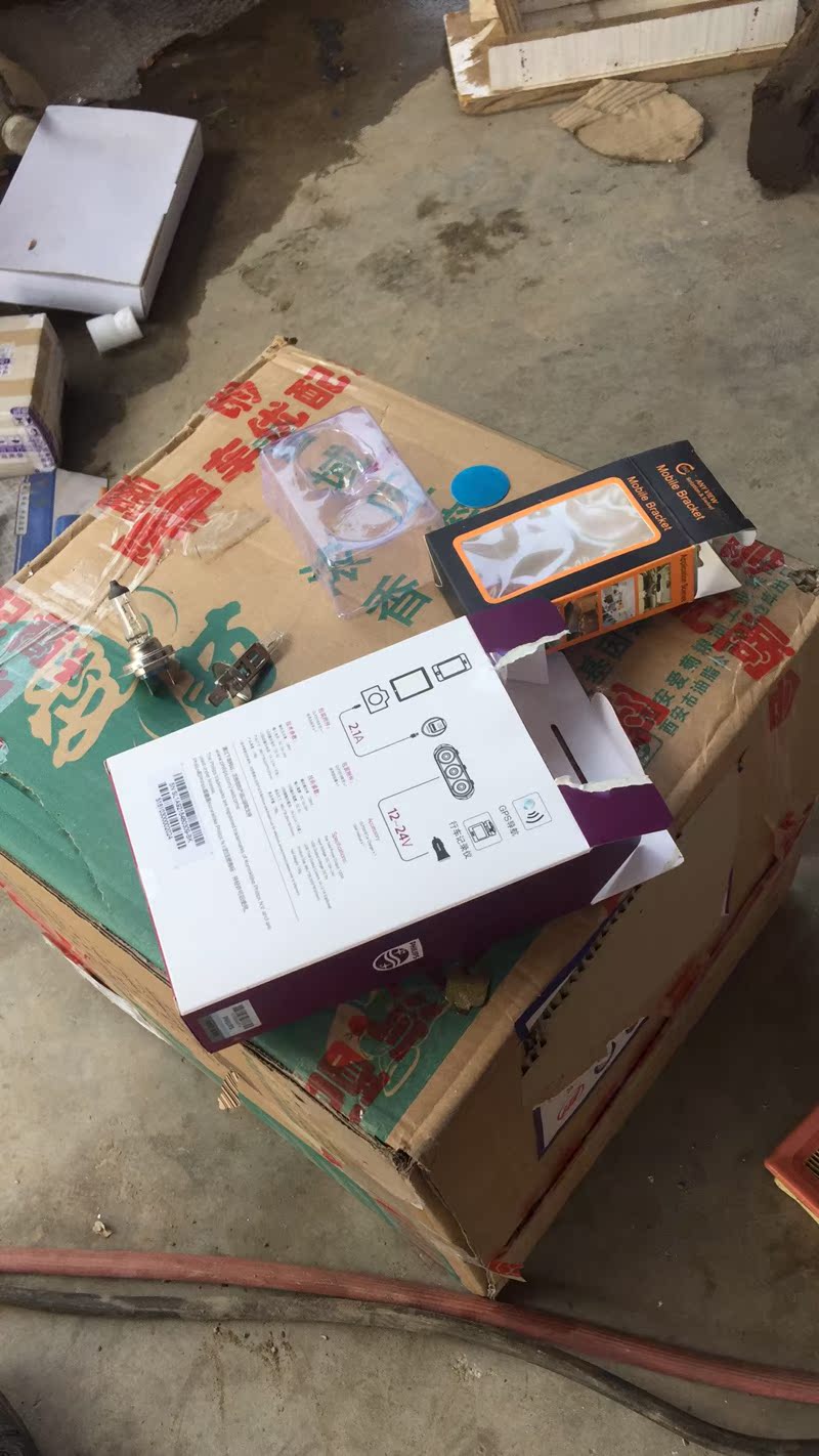 飞利浦DLP2019车用点烟器
