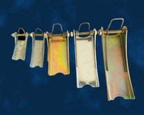 Anti-decoupling device Tongue electric hoist Gantry crane crane snap hook non-slip buckle Insurance card thickened crane