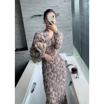 Deeply customized slim-fitting thin high waist long-sleeved floral skirt hip bottoming skirt Dress V-neck long skirt female autumn