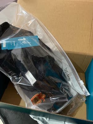 这么大的盒子包装 我还以为是我买的鞋子到了 原来是这个内衣哎 包装满分 内衣还没穿过不知道舒适度 不过摸着还不错的这么大的盒子包装 我还以为是我买的鞋子到了 原来是这个内衣哎 包装满分 内衣还没穿过不知道舒适度 不过摸着还不错的这么大的盒子包装 我还以为是我买的鞋子到了 原来是这个内衣哎 包装满分 内衣还没穿过不知道舒适度 不过摸着还不错的这么大的盒子包装 我还以为是我买的鞋子到了 原来是这个内衣哎 包装满分 内衣还没穿过不知道舒适度 不过摸着还不错的