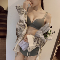 The special bra cover for small breasts of the small breasts of the female small breasts of the one of the soft-free underwear and the adjustment of the adjustable flat breasts without steel ring