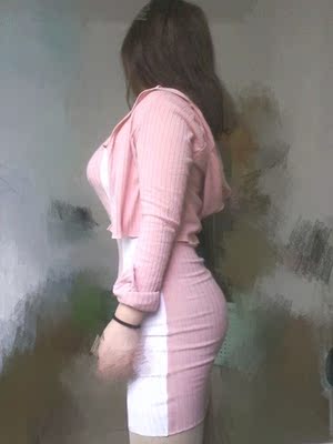 有点小了...不过还好  质量有点差 布料一般般