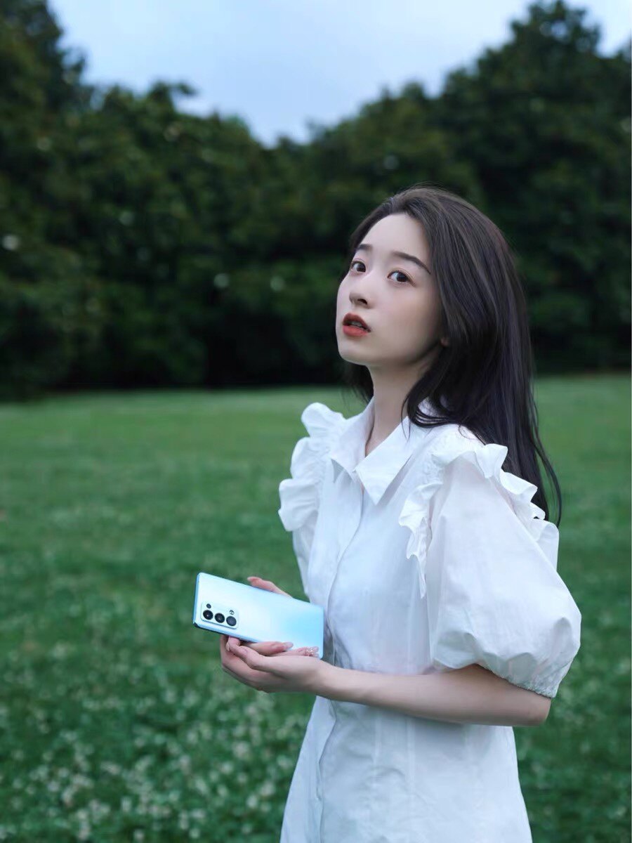 法式初恋仙女小白裙2021夏季设计感收腰气质小清新甜美连衣短裙子