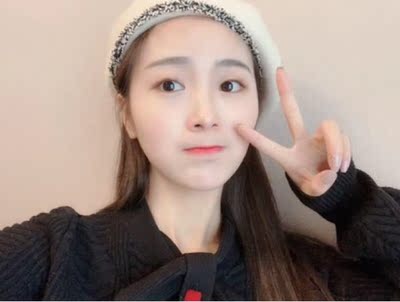 穿起来很时尚百搭哦，质量很好